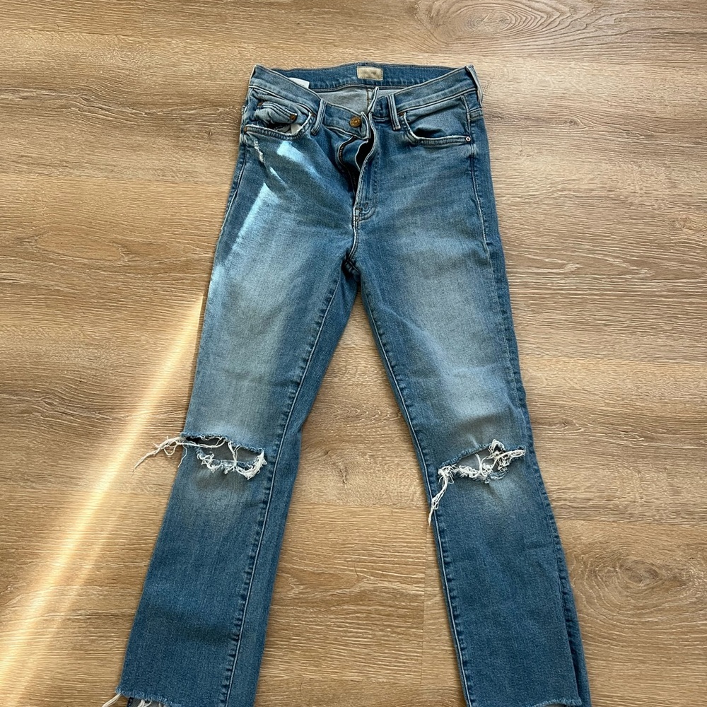 COPY - Mother jeans the insider cropDistressed Blue Denim Jeans